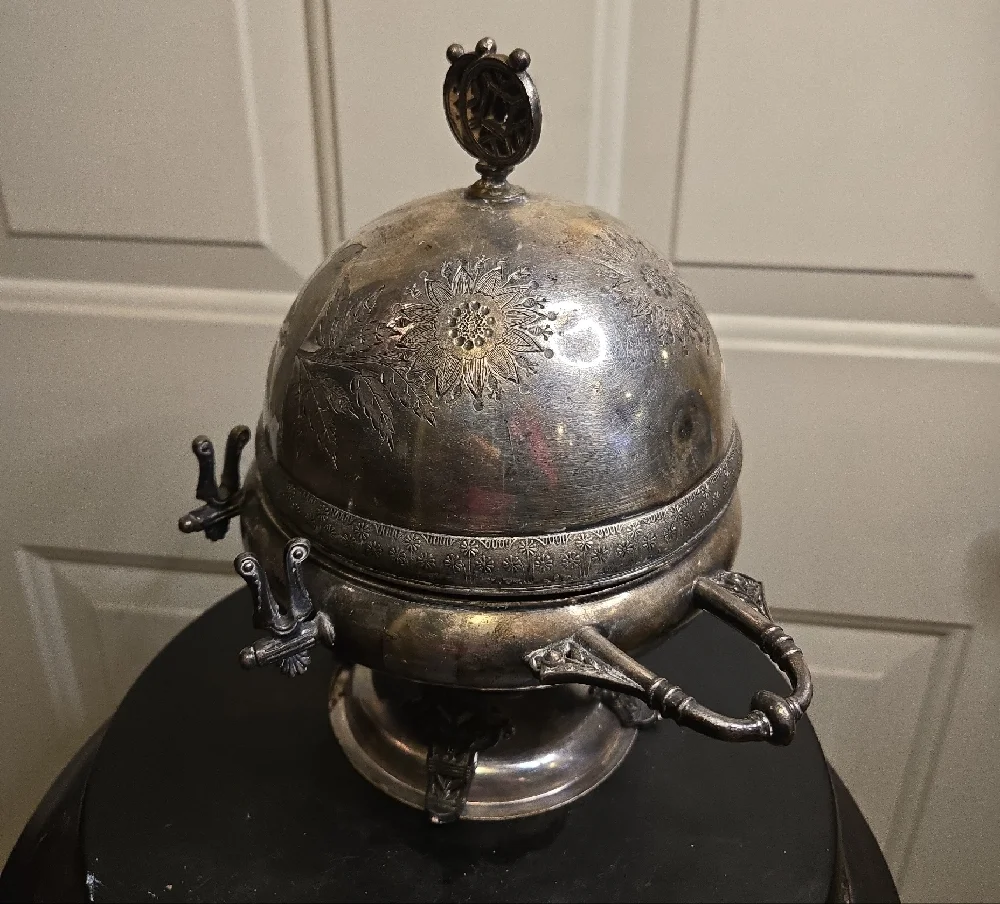 Ornate Meriden Quadruple Silver Plated Butter Dish W/ Lid Aesthetic Period - Picture 2 of 16